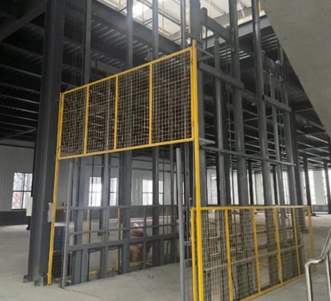 河津请详细介绍一下货梯安装在室外的维护方法